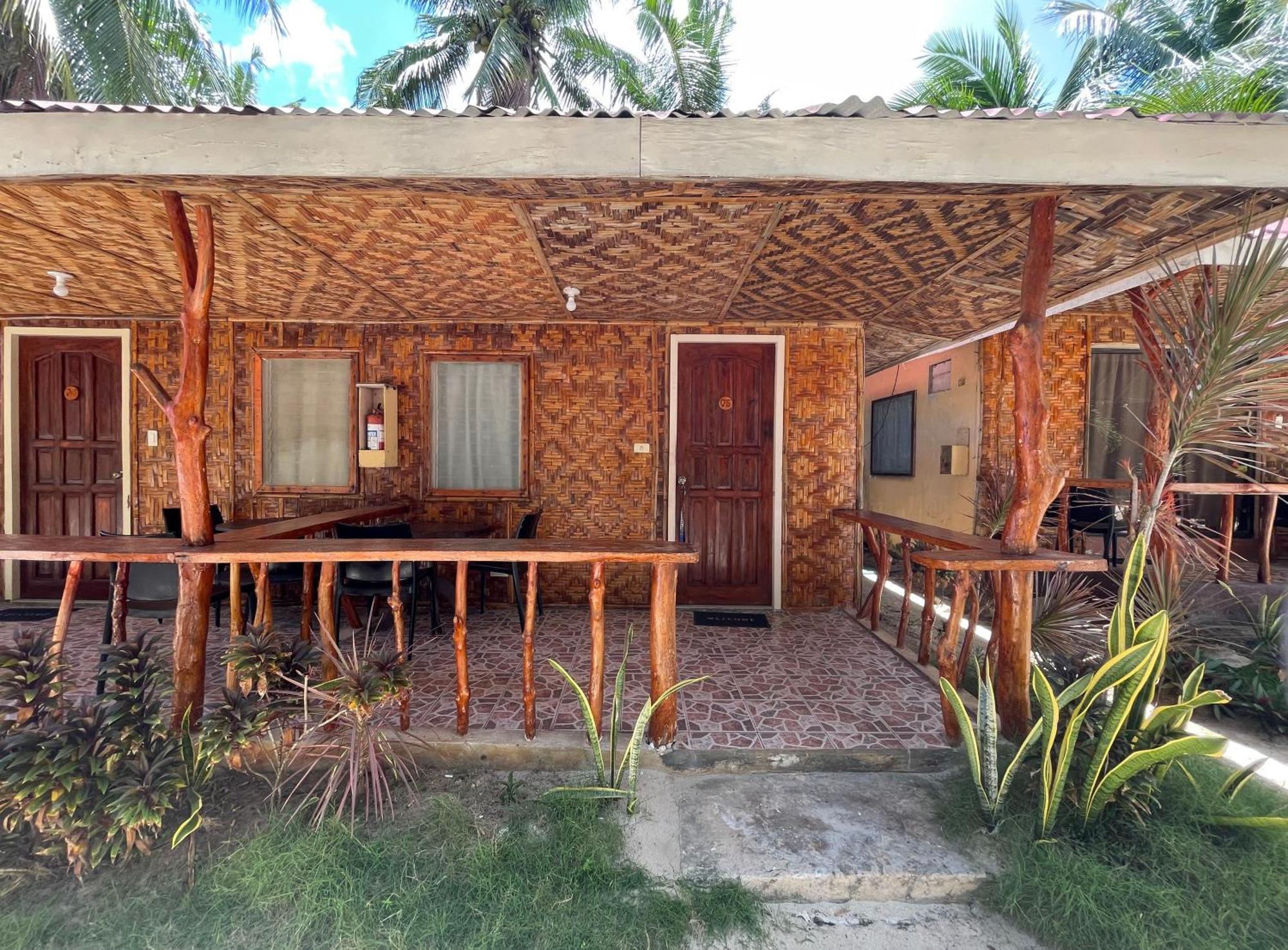 Beach Placid Resort Powered By Cocotel Ocoy Eksteriør billede